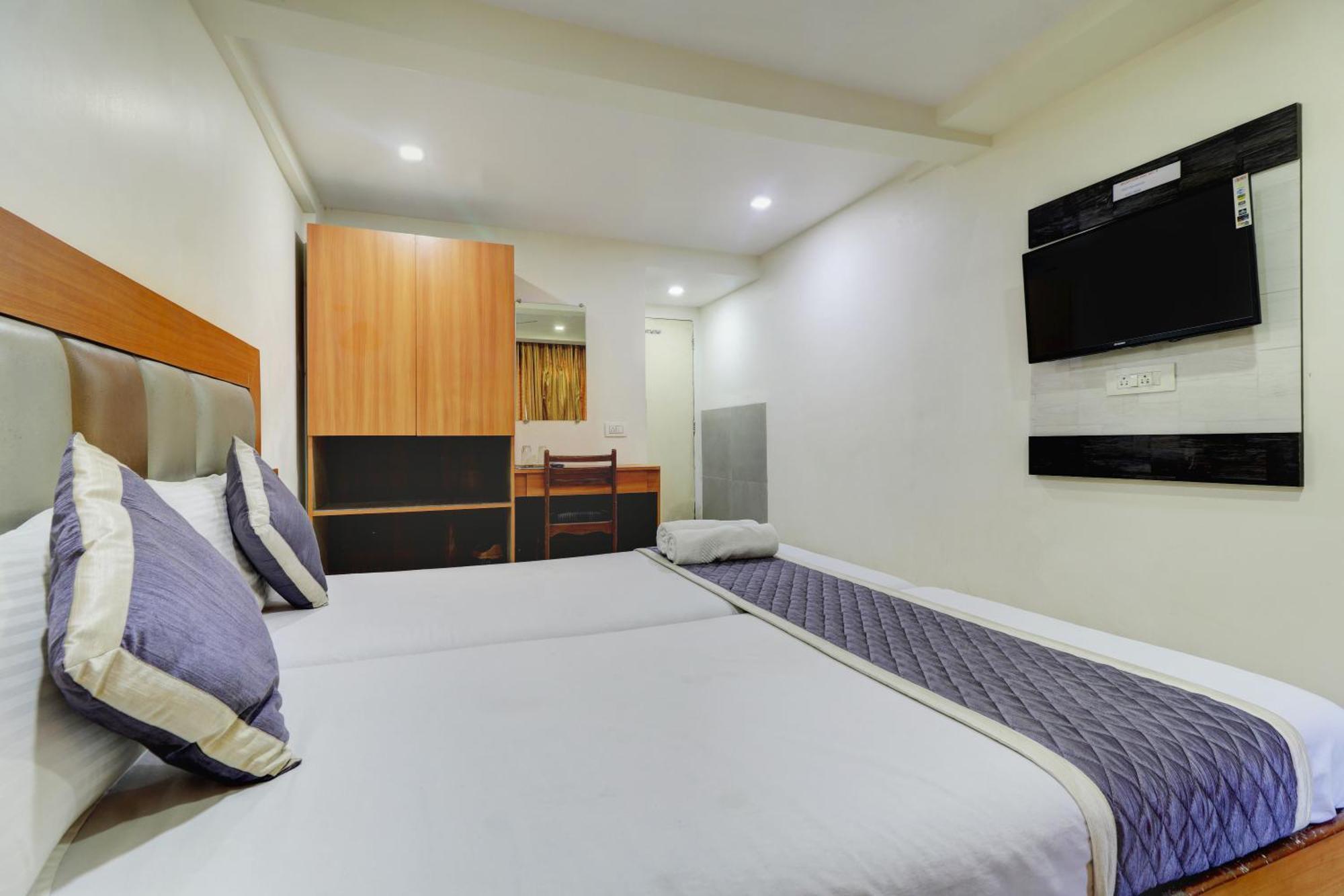Hotel New Sarovar Grand Panvel Exterior foto