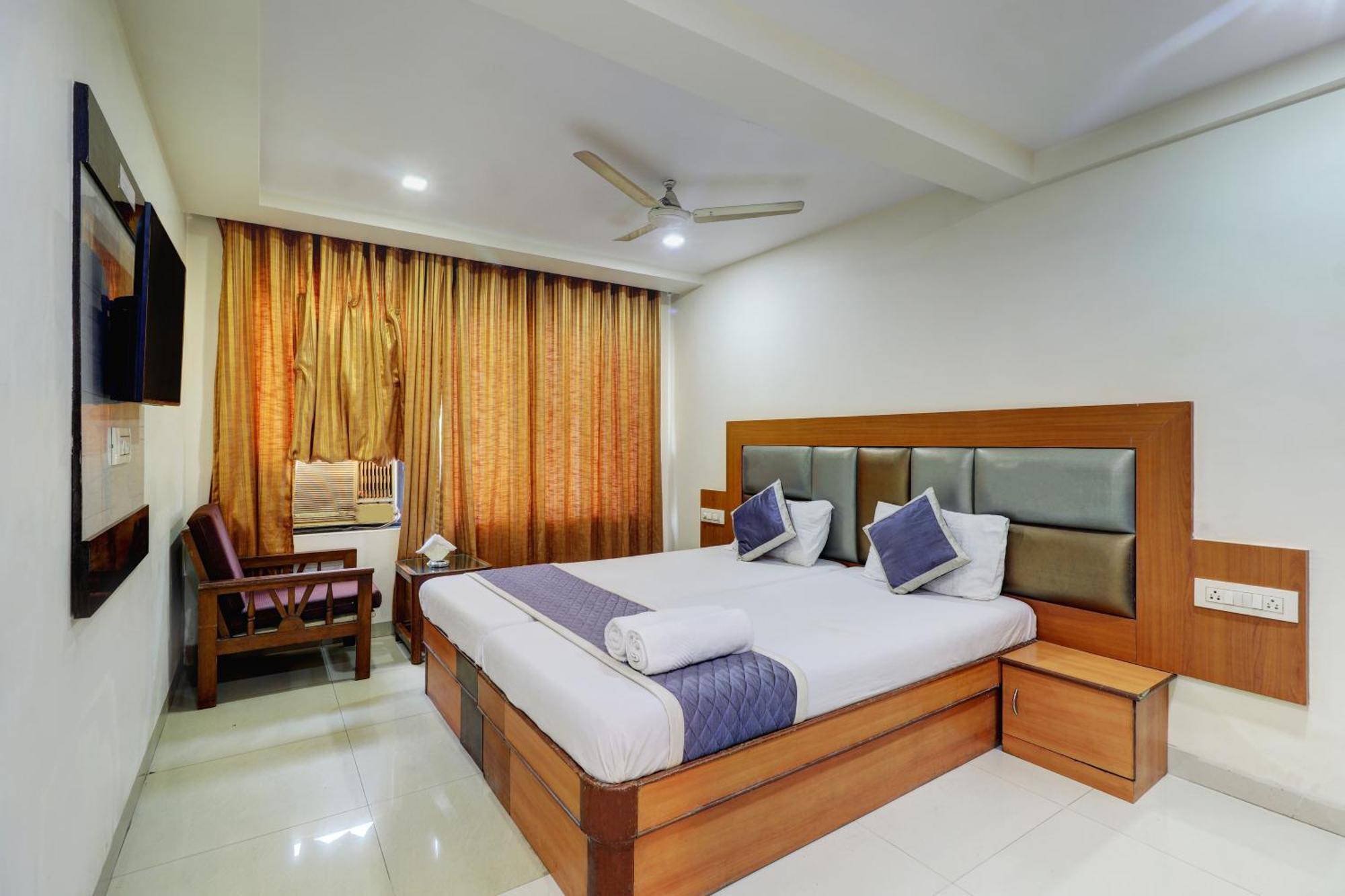 Hotel New Sarovar Grand Panvel Exterior foto